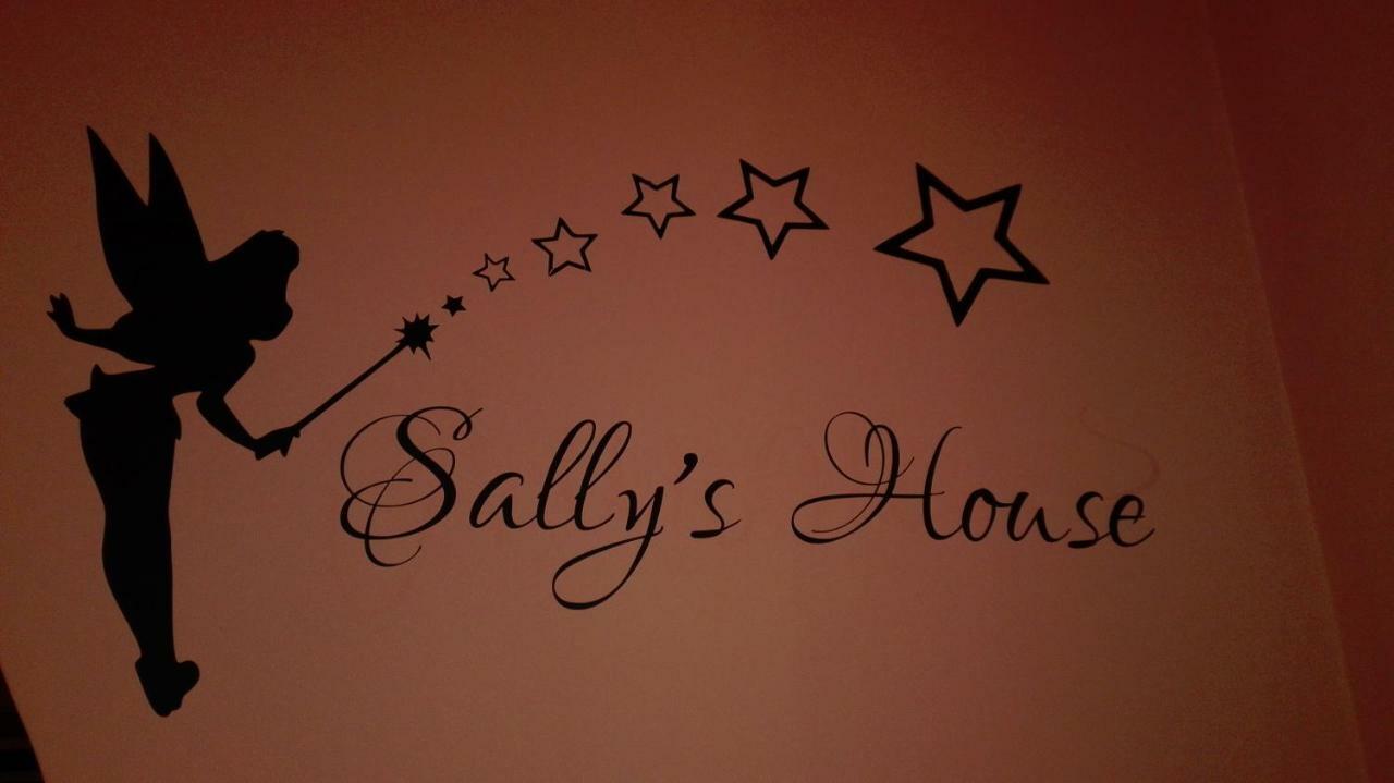 Sally'S House Венария Реале Екстериор снимка